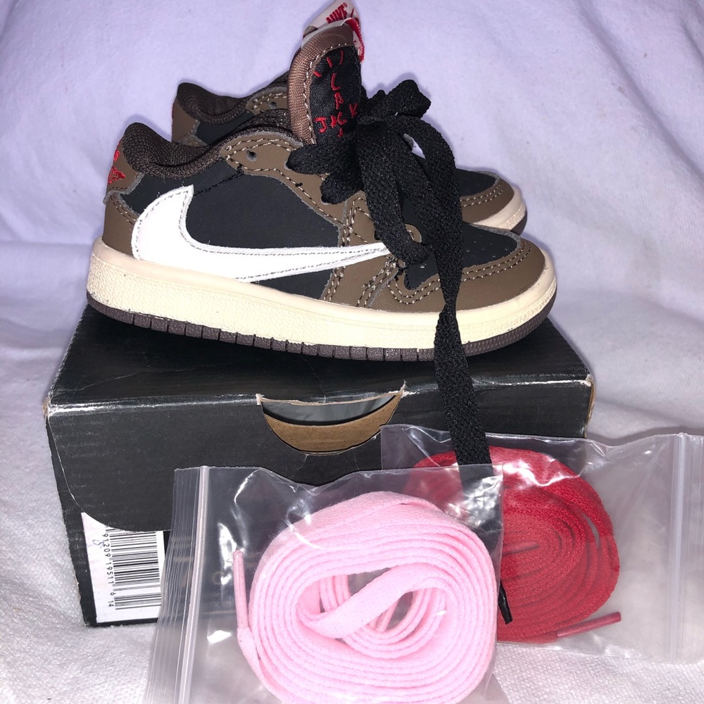 Air Jordan 1 Low OG 'Travis Scott Infant